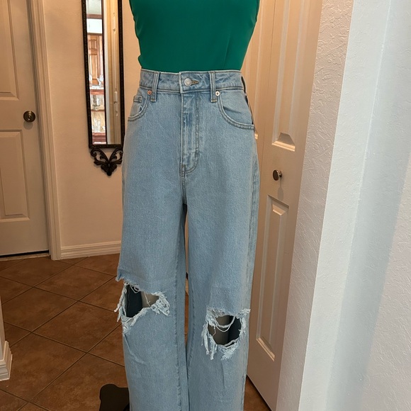 High Rise Baggy Jeans - Picture 1 of 12